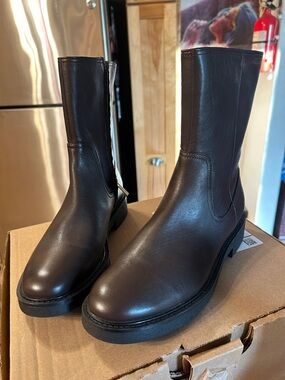 Veronica Beard boots